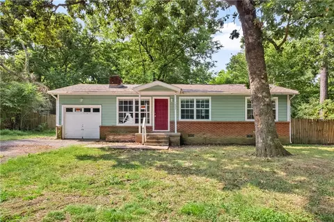1627 W Hefley St, Fayetteville, AR 72703