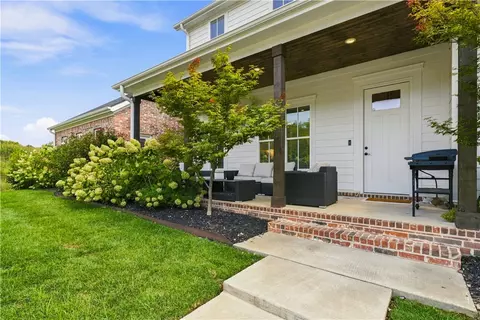 Exterior - 5402 Hackett St, Springdale, AR 72762 photo 6 of 11