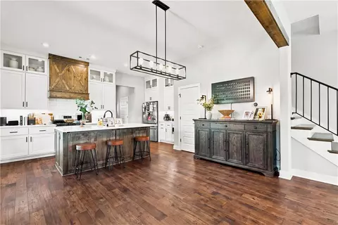 Kitchen - 5402 Hackett St, Springdale, AR 72762 photo 10 of 10
