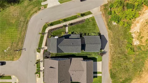 View/Area - 5402 Hackett St, Springdale, AR 72762 photo 5 of 9