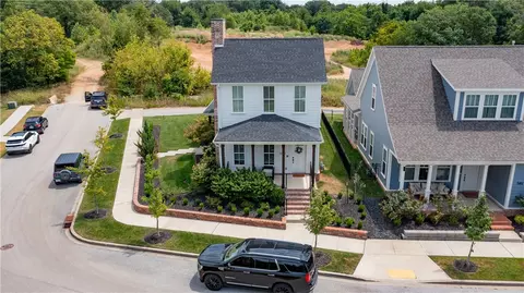 Exterior - 5402 Hackett St, Springdale, AR 72762 photo 11 of 11