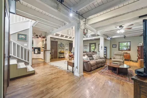 Entry Way - 8214 Robin Ln, Rogers, AR 72756 photo 1 of 3
