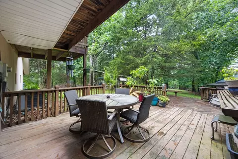 Exterior - 8214 Robin Ln, Rogers, AR 72756 photo 6 of 10