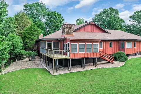 5 Blake Ln, Bella Vista, AR 72714