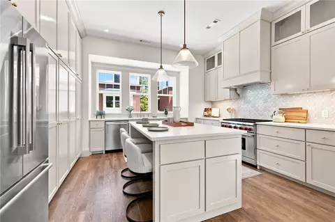 451 NW Loblolly Ln, Bentonville, AR 72712