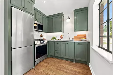 15 W Prospect #B2, Fayetteville, AR 72701