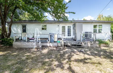 Exterior - 1505 Backus Ave, Springdale, AR 72764 photo 3 of 6