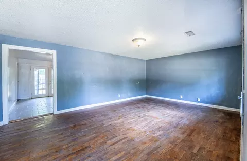 Living - 1505 Backus Ave, Springdale, AR 72764 photo 1 of 3