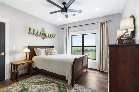 Bedroom - 3019 Herb Terry Rd, Harrison, AR 72601 photo 4 of 5