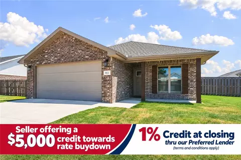 812 Robinson St, Pea Ridge, AR 72751