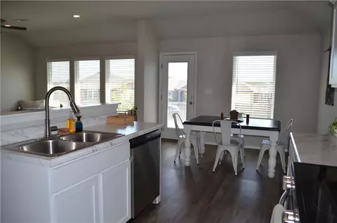 Kitchen - 10607 Pine, Fort Smith, AR 72916 photo 5 of 5
