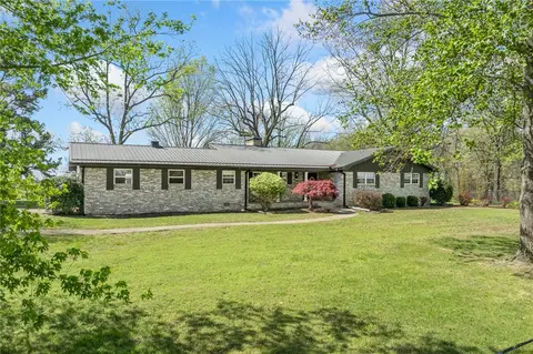 Exterior - 7288 E Highway 62, Harrison, AR 72601 photo 4 of 8