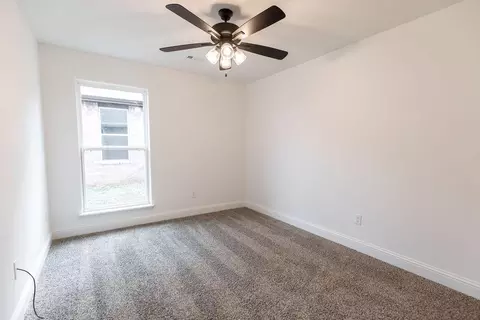 Bedroom - 2071 Periwinkle Pl, Centerton, AR 72719 photo 6 of 7