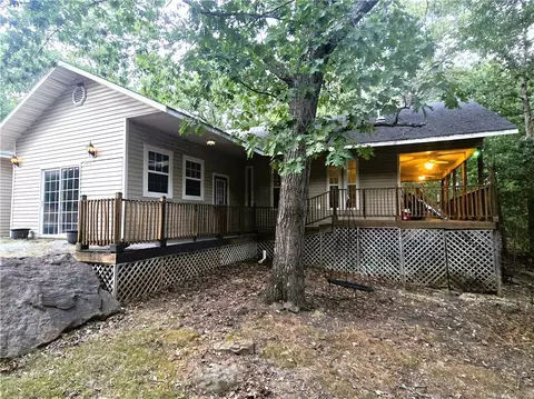 10151 N Wedington Blacktop Rd, Lincoln, AR 72744