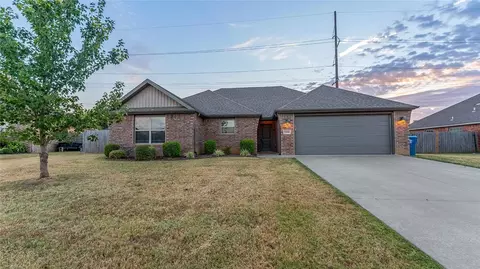 1906 SW Ashbury St, Bentonville, AR 72713