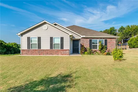 7204 SW Chalkstone Rd, Bentonville, AR 72713
