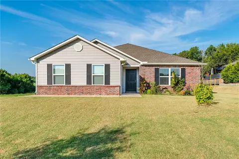7204 SW Chalkstone Rd, Bentonville, AR 72713