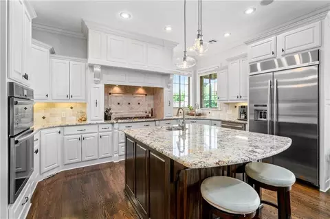 Kitchen - 3171 Laurel Cir, Centerton, AR 72719 photo 1 of 5