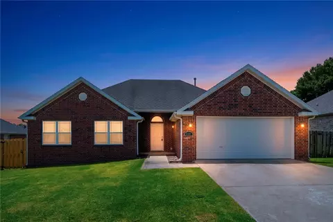 5337 Monica Marie Ave, Springdale, AR 72762
