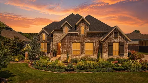 502 Birkshire Rd, Cave Springs, AR 72718