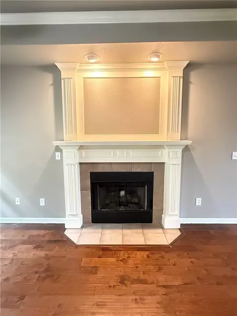 Living - 1818 Candy Apple St, Springdale, AR 72764 photo 3 of 4
