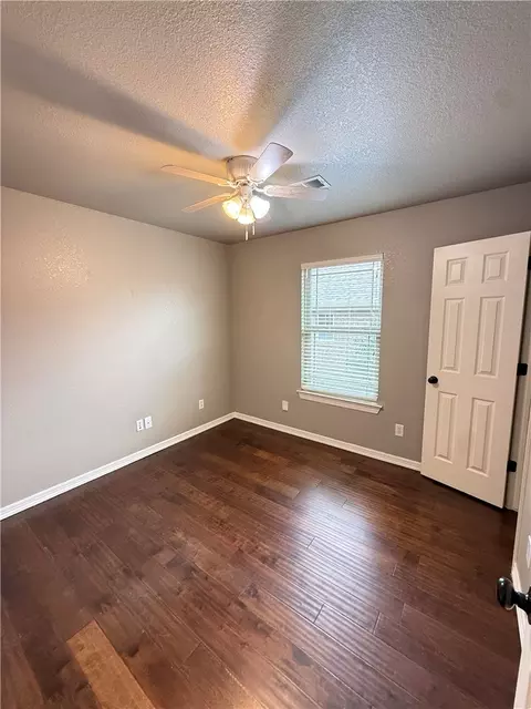 Bedroom - 1818 Candy Apple St, Springdale, AR 72764 photo 4 of 5