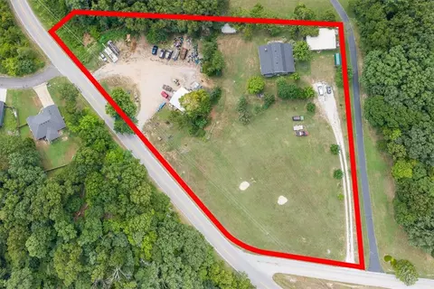 14172 Dartmoor Dr, Bentonville, AR 72712