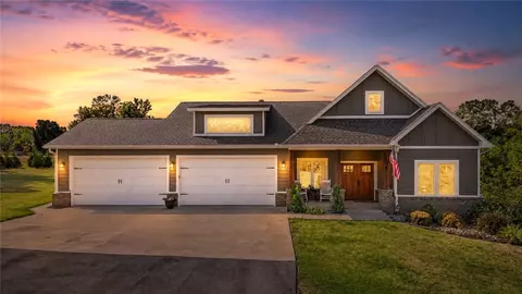 9889 River Oaks Dr, Bentonville, AR 72712
