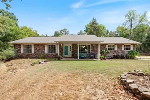 18784 Shoreline Way, Fayetteville, AR 72703