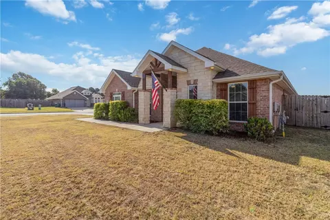 Exterior - 511 Cortland St, Bentonville, AR 72712 photo 8 of 8