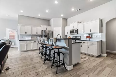 Kitchen - 511 Cortland St, Bentonville, AR 72712 photo 1 of 2