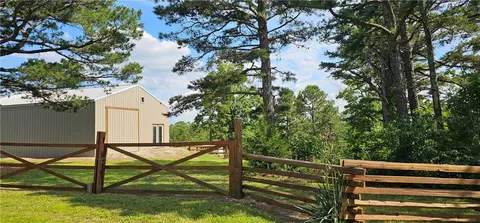 29 County Road 240, Eureka Springs, AR 72632
