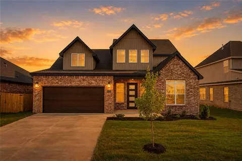 6705 SW Basswood Ave, Bentonville, AR 72713