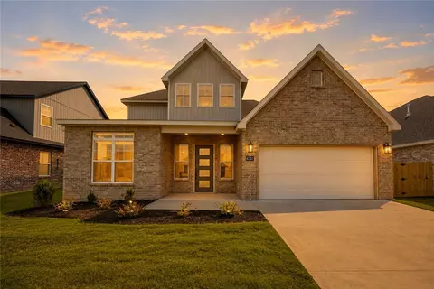 6707 SW Basswood Ave, Bentonville, AR 72713