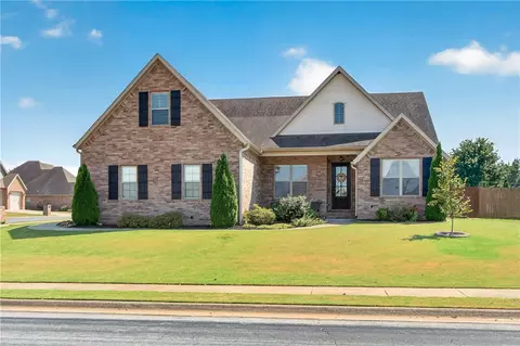 212 Saint Vincent St, Lowell, AR 72745
