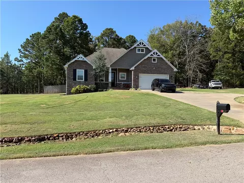 Exterior - 301 N Stone Mountain Cir, Alma, AR 72921 photo 2 of 7