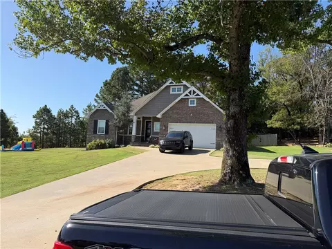 Exterior - 301 N Stone Mountain Cir, Alma, AR 72921 photo 6 of 7