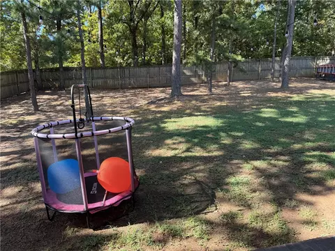 Exterior - 301 N Stone Mountain Cir, Alma, AR 72921 photo 5 of 7