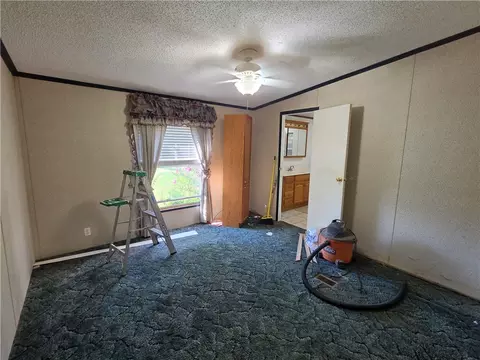Bedroom - 3074 Hidden Loop, Harrison, AR 72601 photo 2 of 3