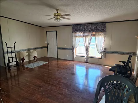 Living - 3074 Hidden Loop, Harrison, AR 72601 photo 2 of 2