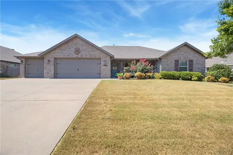1855 S Harding Pl, Fayetteville, AR 72701