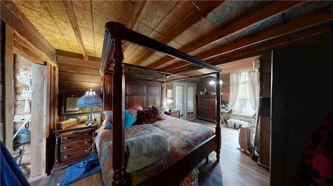 Bedroom - 10534 Hwy 16, Combs, AR 72721 photo 2 of 2