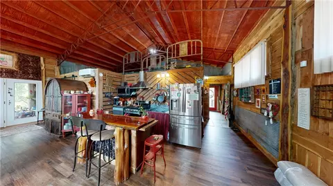 Entry Way - 10534 Hwy 16, Combs, AR 72721 photo 1 of 1