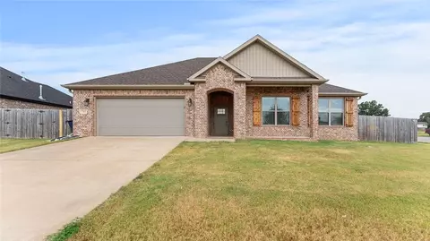 761 Captain Stockton St, Prairie Grove, AR 72753