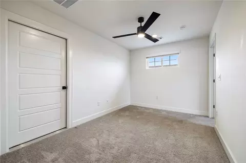 Bedroom - 1261 Bootleg Rd, Bentonville, AR 72713 photo 6 of 8