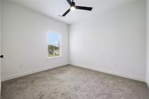 Bedroom - 1261 Bootleg Rd, Bentonville, AR 72713 photo 4 of 8