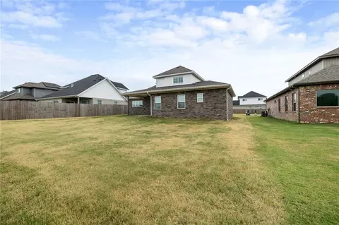 Exterior - 1261 Bootleg Rd, Bentonville, AR 72713 photo 6 of 6