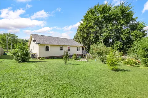 Exterior - 1778 Bunker Rd, Harrison, AR 72601 photo 6 of 8