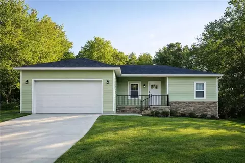 3 Reighton Cir, Bella Vista, AR 72714