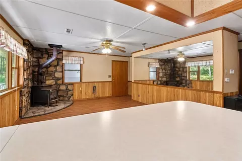 Living - 1901 Nc 1625, Compton, AR 72624 photo 7 of 10